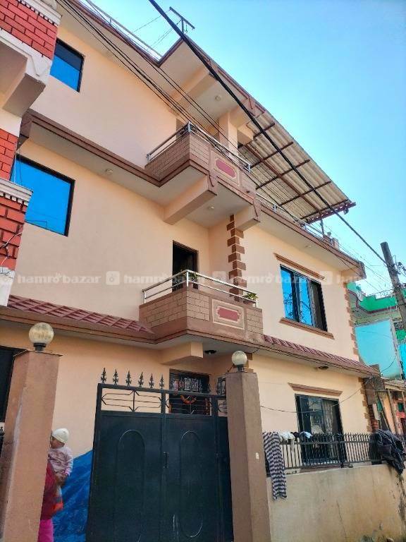 House 🏠 on sale  1