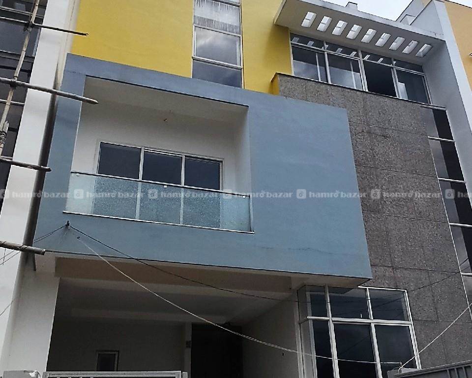 4 BHKD 4 Aana House Sale Nakhipot Kantipur colony 1