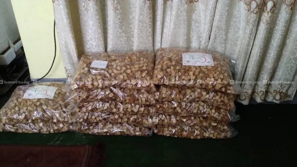 Pure Ilame Chhurpi (Churpi, Xurpi), 5 Kg 3