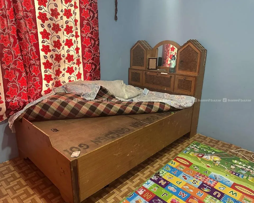 Online second hand bed cheap