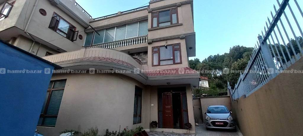 House on rent at swyambhu karkhana Chowk.  1