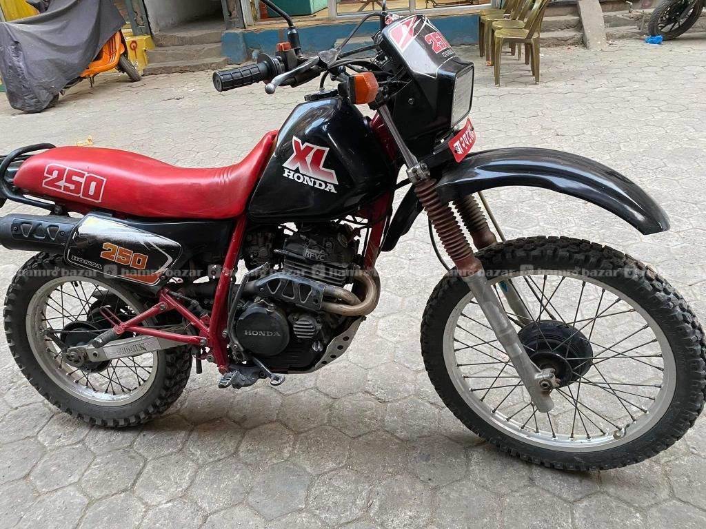 Honda XL 250R 1